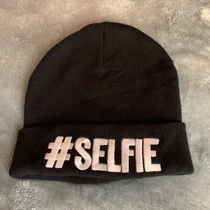 #selfie beanie